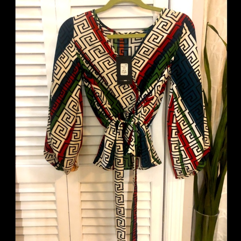 Deep neck blouse